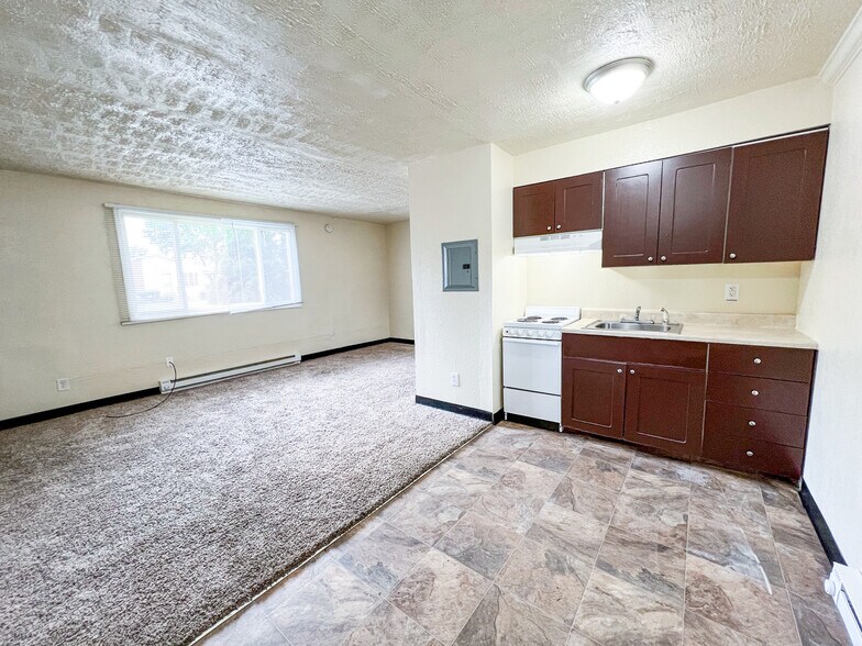 More Photos Of 1400 W Stewart St, Dayton Apartments For Sale