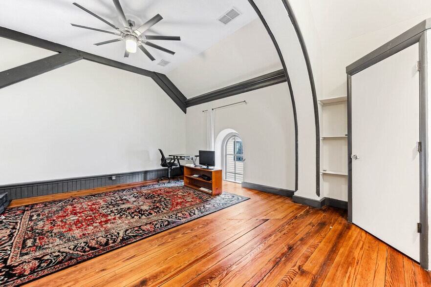 More Photos Of , Baltimore Specialty For Sale