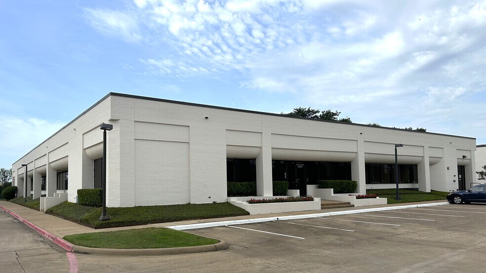 More Photos Of 1220 E Campbell Rd E, Richardson Unknown For Lease