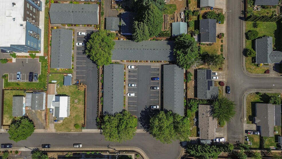 More Photos Of 159-197 Pembrook St SE, Salem Apartments For Sale