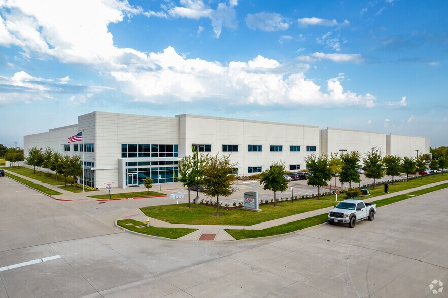 Primary Photo Of 10601 Clarence Dr, Frisco Manufacturing For Lease
