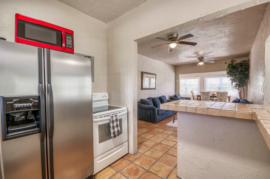 More Photos Of 130 S Ocean Breeze, Lake Worth Beach Apartments For Sale