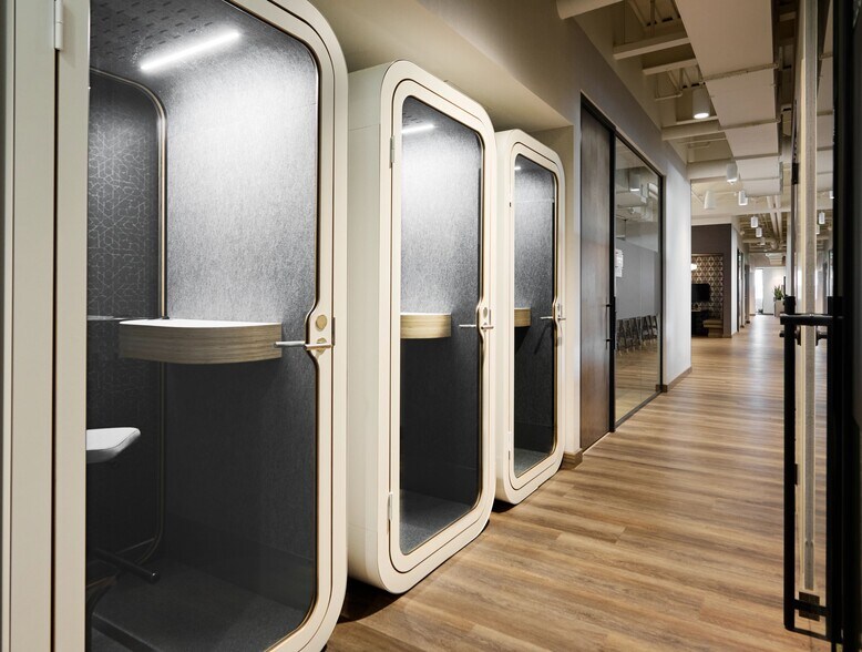 More Photos Of 30 S 9th St, Minneapolis Coworking Space