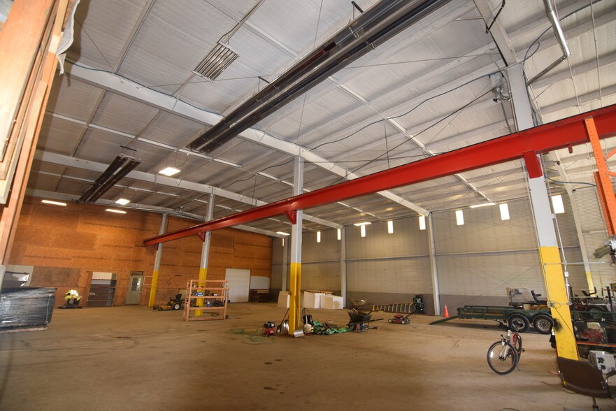 More Photos Of 5000 Van Epps Rd, Brooklyn Heights Warehouse For Lease