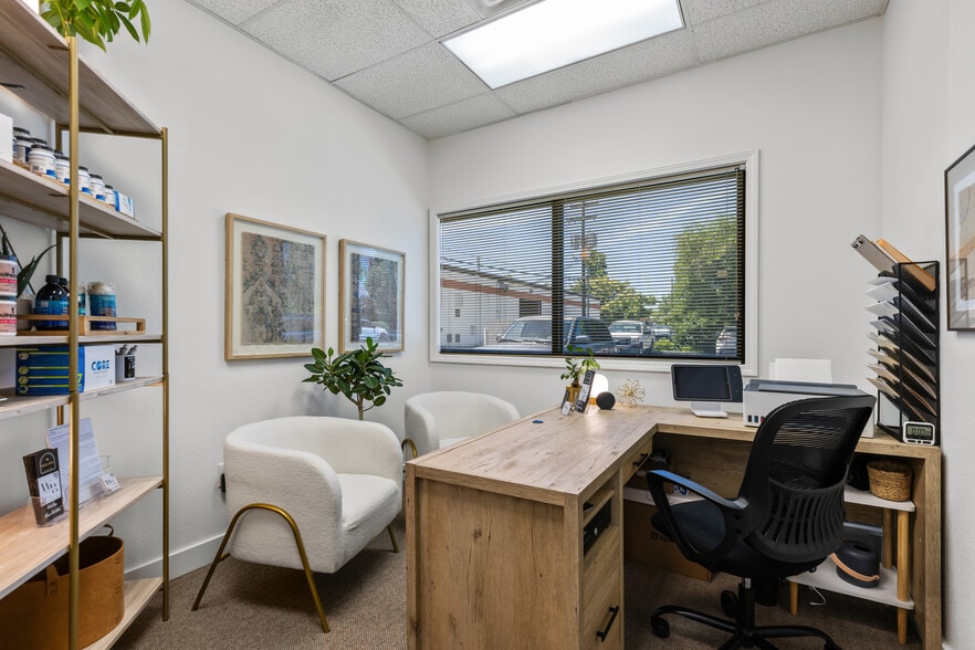 More Photos Of 219 N 27th St, Boise Office For Lease