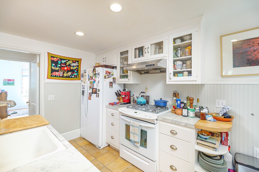 More Photos Of 65 Summit Ave, Mill Valley Apartments For Sale