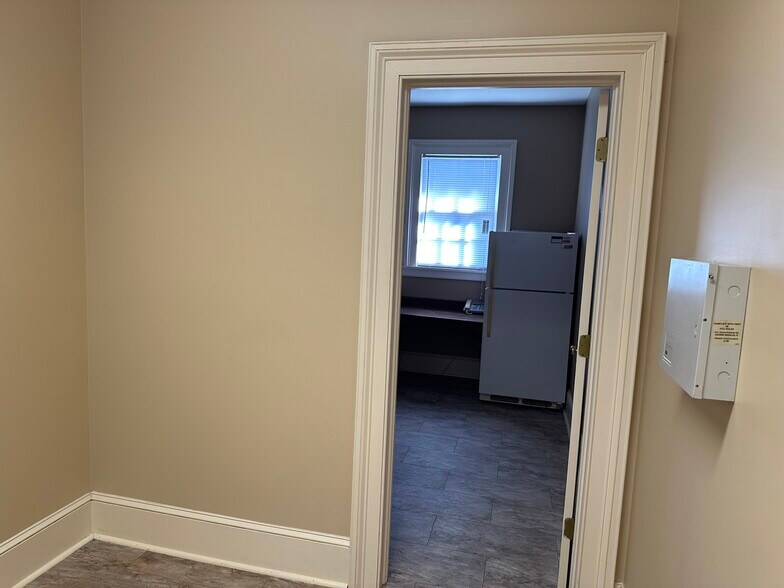 More Photos Of 431 Walker St, Augusta Loft Creative Space For Lease