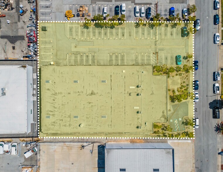 More Photos Of 880 Stanton Rd, Burlingame Warehouse For Lease