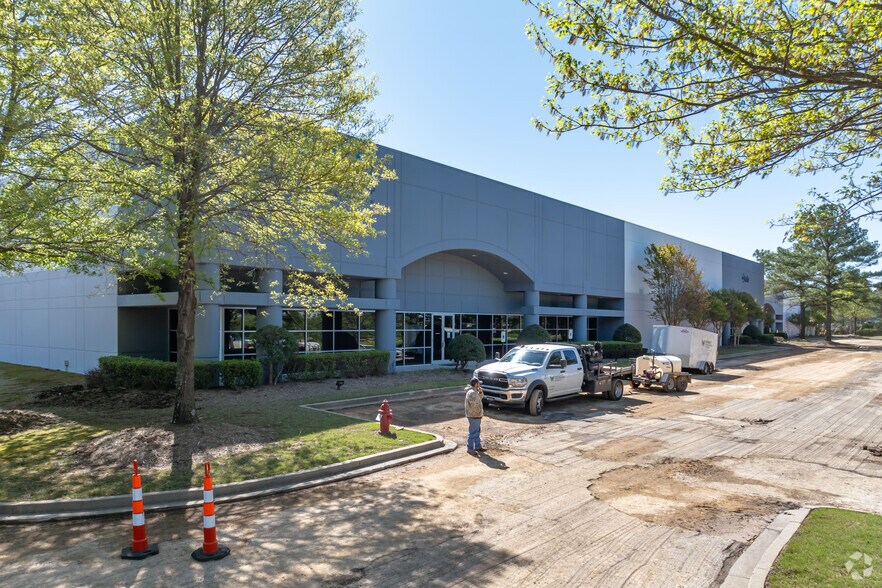 Primary Photo Of 5950 Freeport Ave, Memphis Distribution For Lease