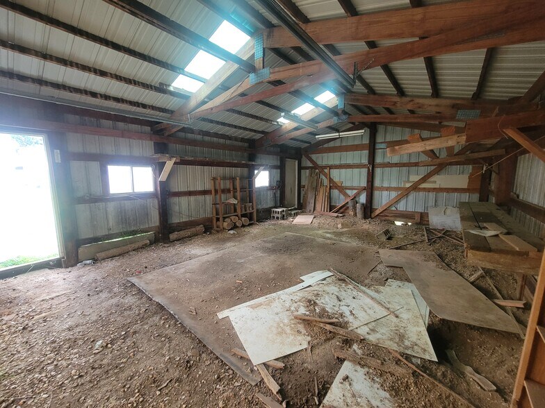 More Photos Of 411 N 6th St, Elsberry Land For Sale