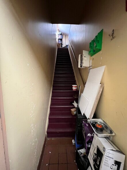 More Photos Of 9415 Main St, Clarence Freestanding For Sale