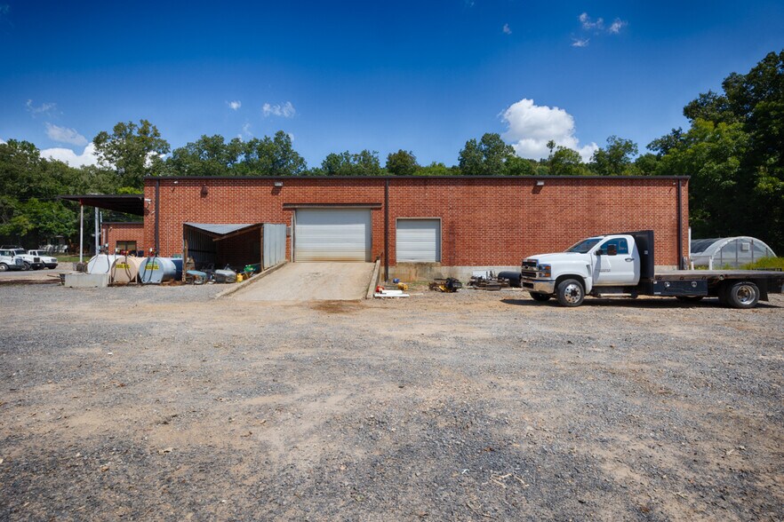 More Photos Of 363 Old Larkinsville Rd, Scottsboro Warehouse For Sale