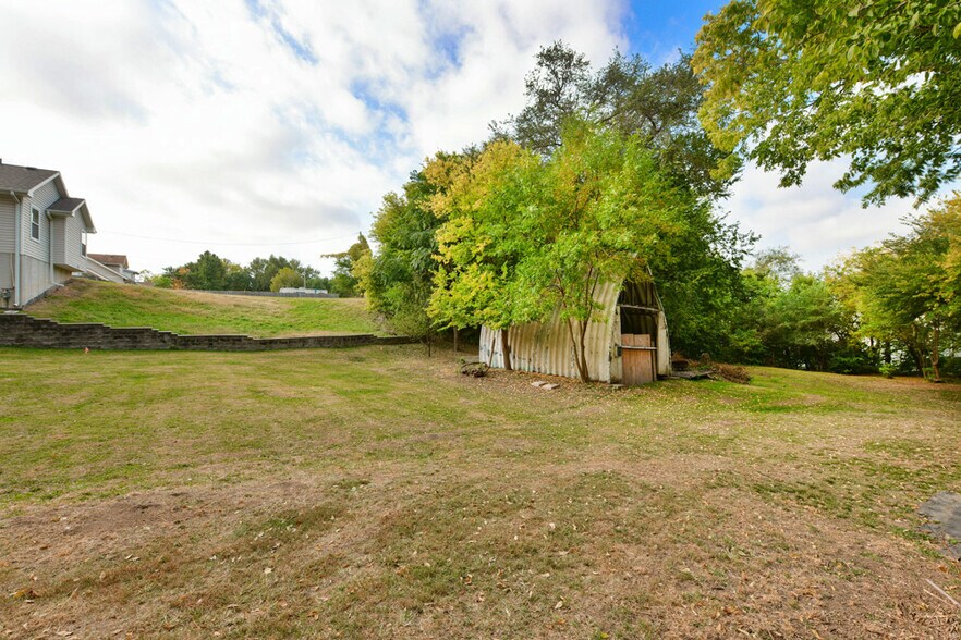 More Photos Of 1704 S 18th St, Omaha Land For Sale