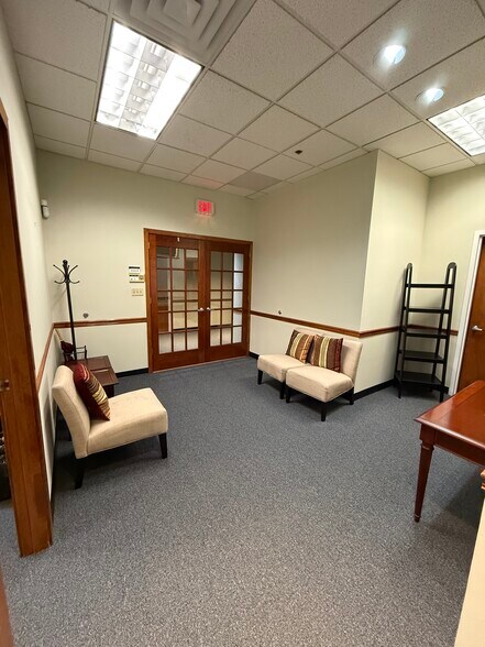 More Photos Of 20 E 2nd Ave, Conshohocken Office For Sale