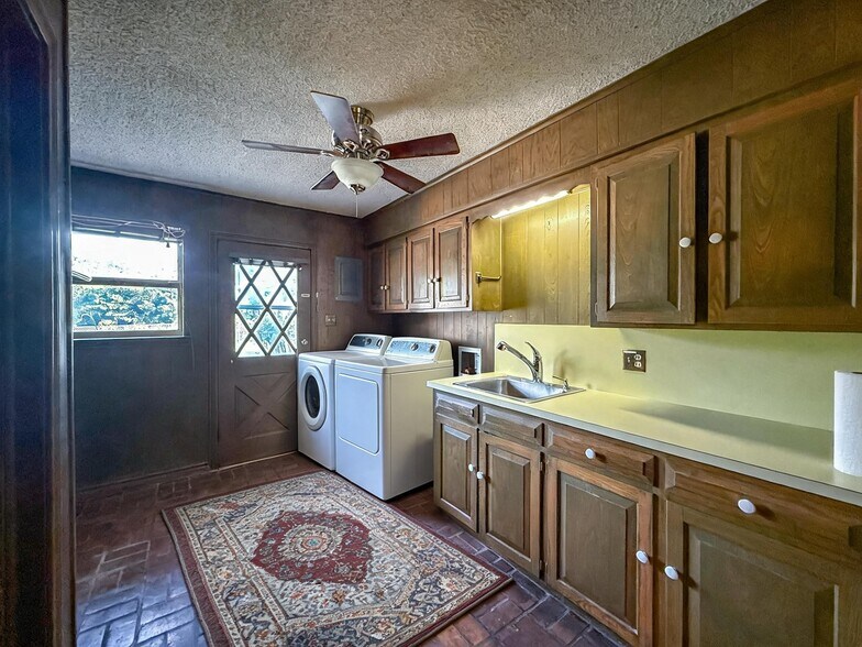 More Photos Of 13001 Stonebridge Rd, Argyle Land For Sale