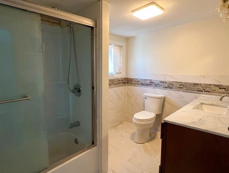 More Photos Of 35 Agnes St, East Providence Office Residential For Sale