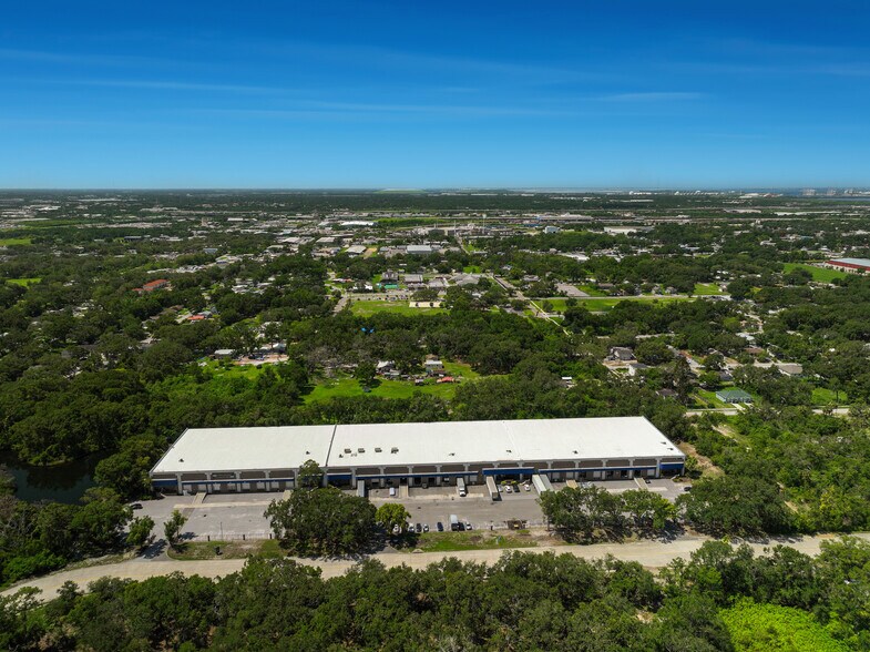 More Photos Of 3719 Corporex Park Dr, Tampa Warehouse For Lease