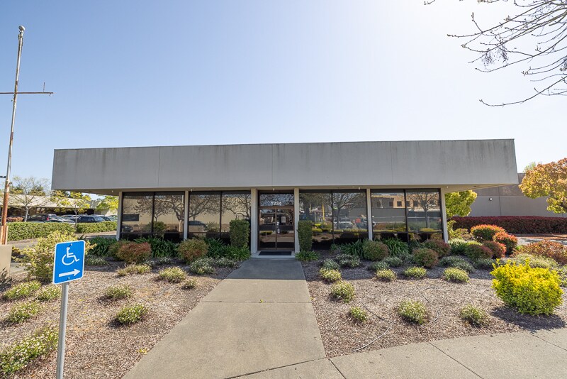 More Photos Of 1234 Apollo Way, Santa Rosa Warehouse For Lease
