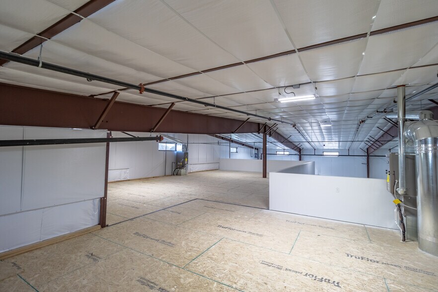More Photos Of 479 N Broadmore Way, Nampa Warehouse For Sale