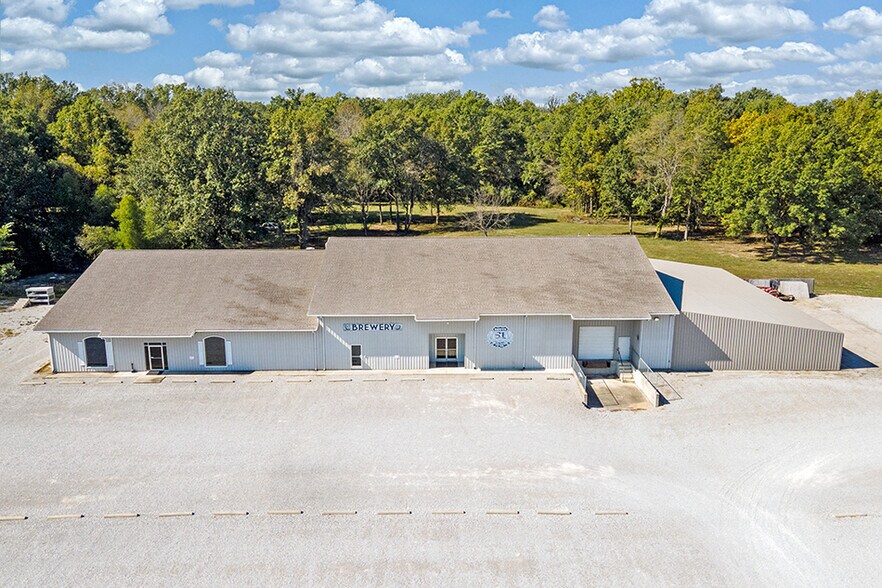 Primary Photo Of 18967 N US Highway 51, Elkville Mixed Retail For Sale