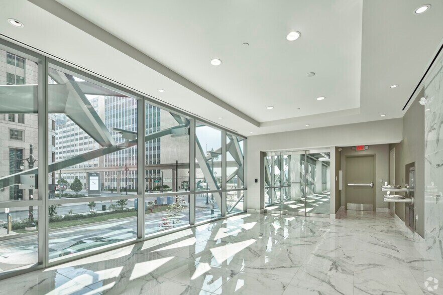 More Photos Of 511 Woodward Ave, Detroit Office For Sale