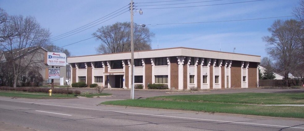 Primary Photo Of 2619 Coon Rapids Blvd NW, Coon Rapids Office For Lease