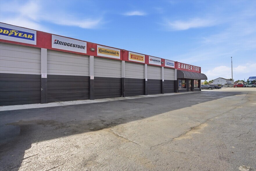 More Photos Of 8730 SW 8th St, Miami Auto Repair For Sale