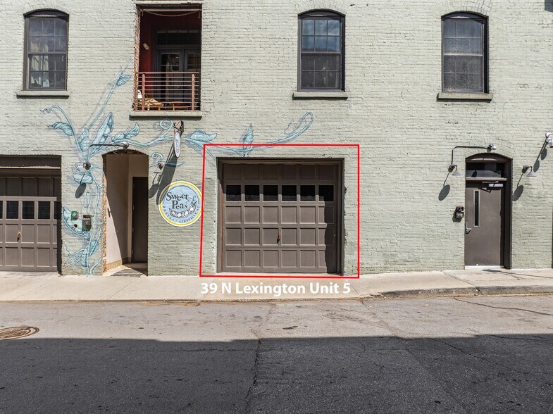 More Photos Of 39 N Lexington Ave, Asheville Storefront Retail Office For Sale