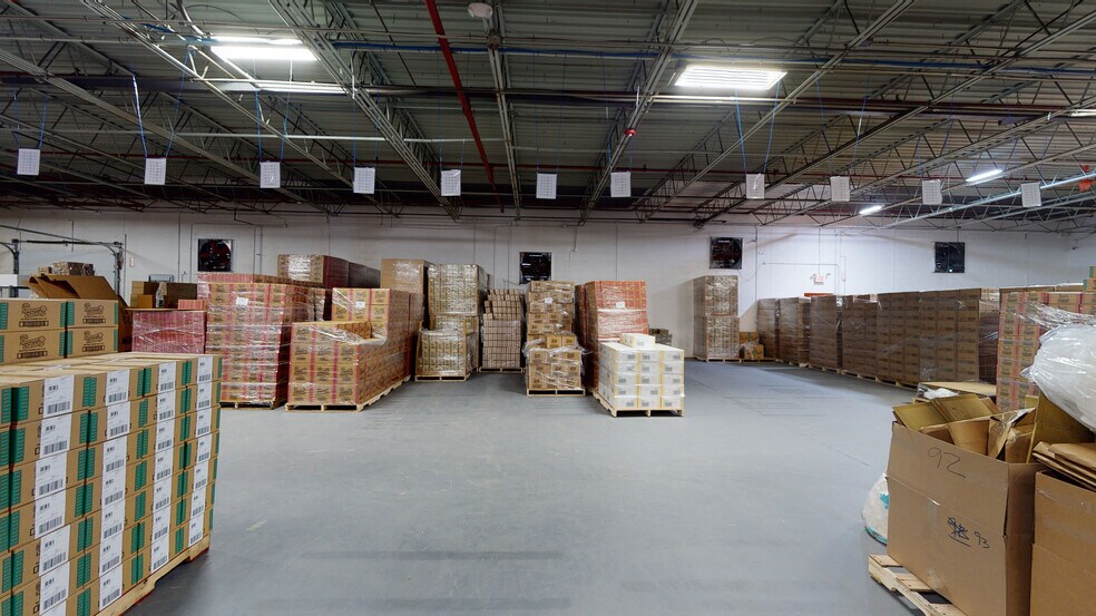 More Photos Of 1 Horne Dr, Folcroft Distribution For Lease