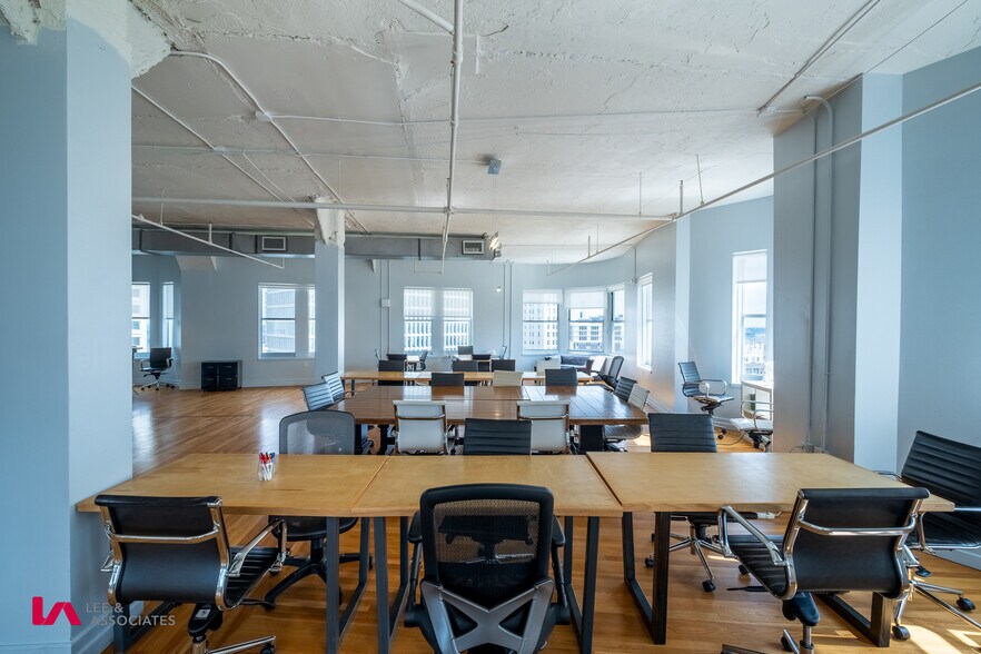 More Photos Of 84 Peachtree St Nw, Atlanta Office For Sale