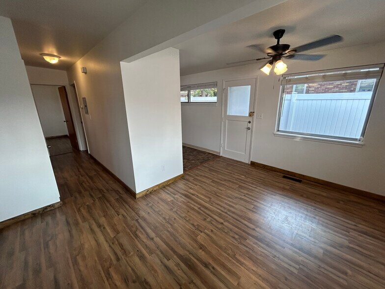 More Photos Of 2012 N Park Rd, Spokane Apartments For Sale