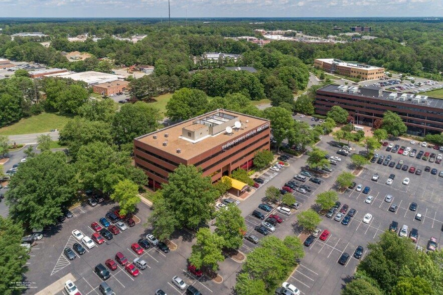 More Photos Of 2809 Emerywood Pky, Richmond Office For Lease