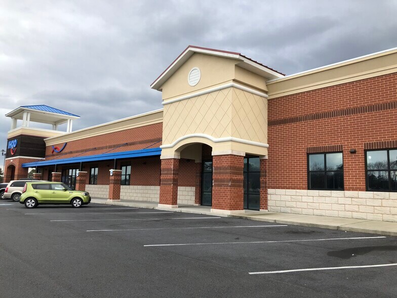 More Photos Of 11409 Ocean Gateway, Berlin Unknown For Lease