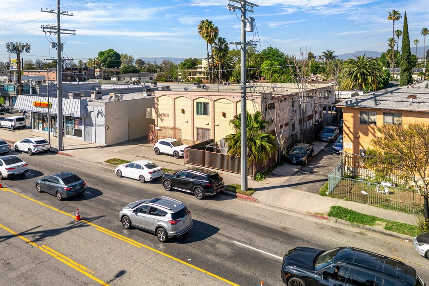 More Photos Of 13631 Vanowen St, Van Nuys Apartments For Sale