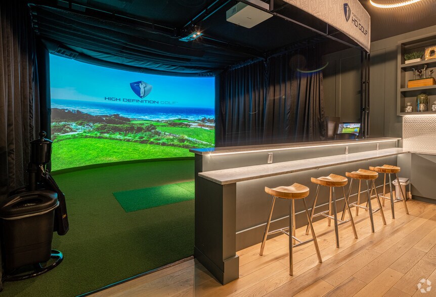 More Photos Of 100 S 5th St, Minneapolis Office For Lease