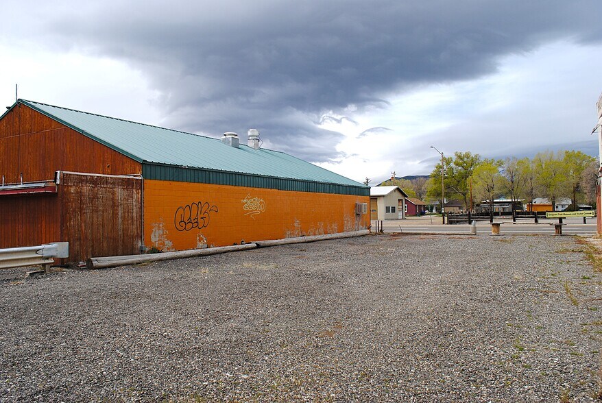 More Photos Of 479 6th Street St, Wells General Retail For Sale