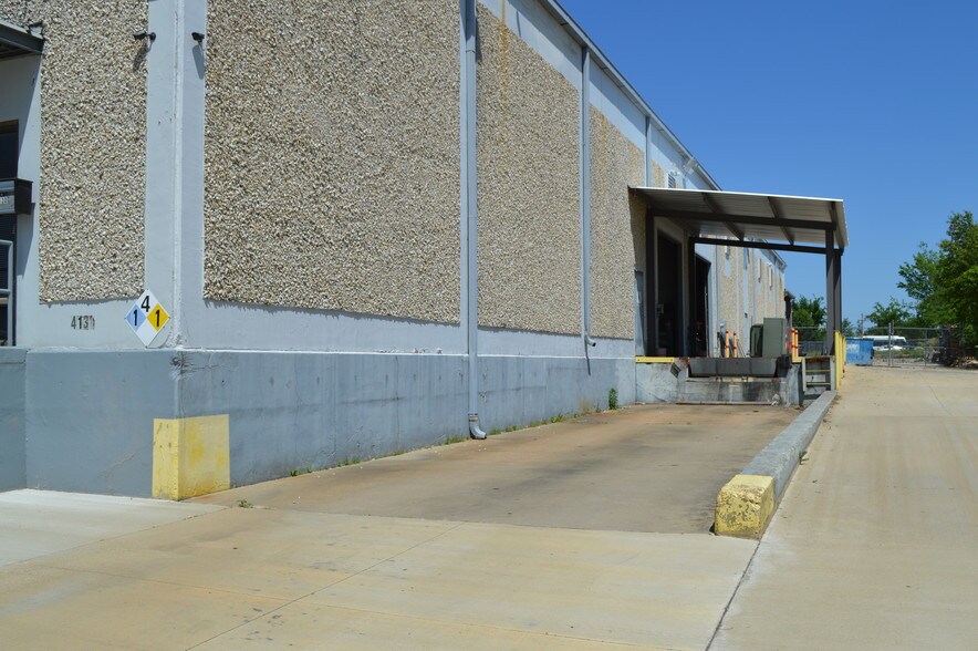 More Photos Of 4130 Senator St, Memphis Warehouse For Lease