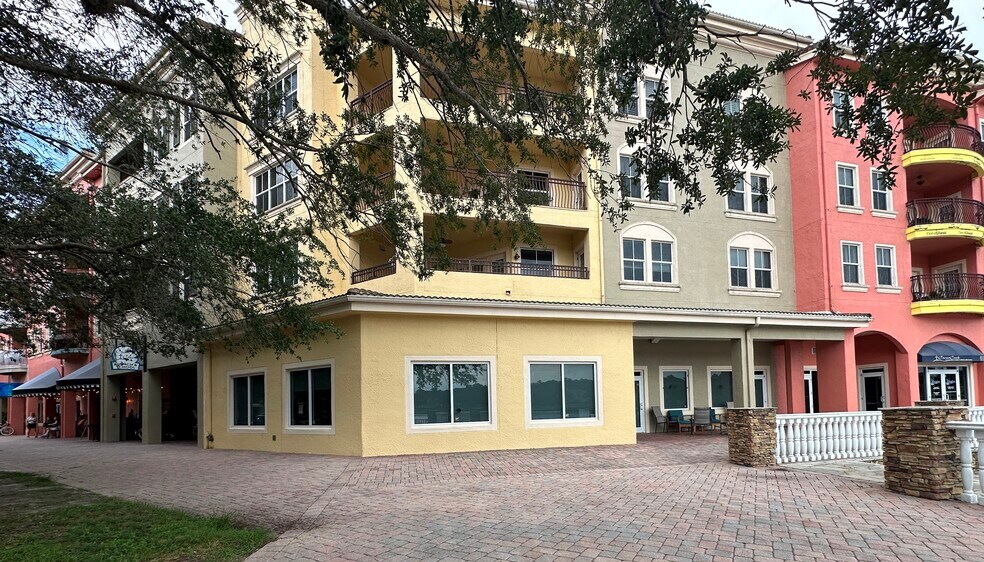 424 Luna Bella Ln, New Smyrna Beach, FL 32168 Apartments For Sale