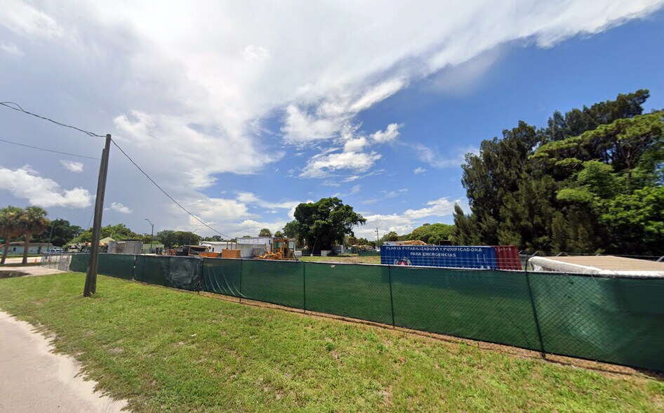 More Photos Of 2108 Orange Ave, Fort Pierce Freestanding For Sale