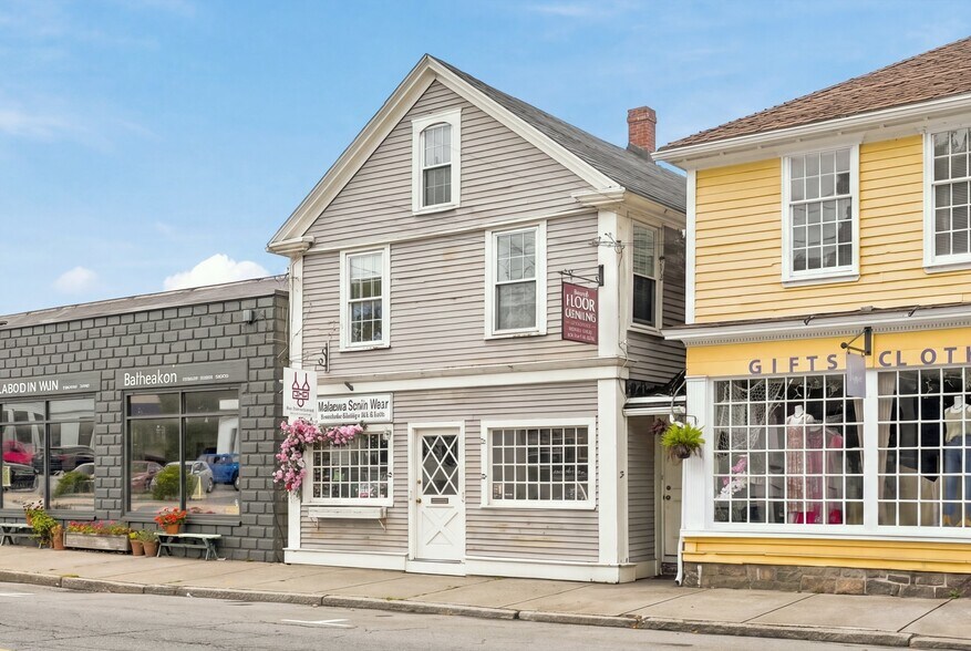 More Photos Of 33-37 S Main St, Ipswich Storefront Retail Residential For Sale