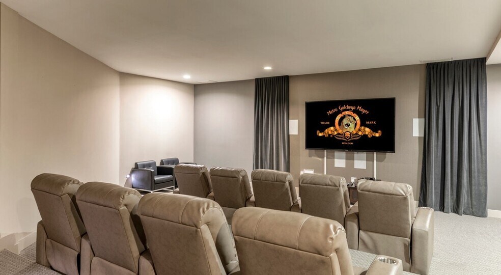 More Photos Of 131 Bridge St, Phoenixville Multifamily For Sale