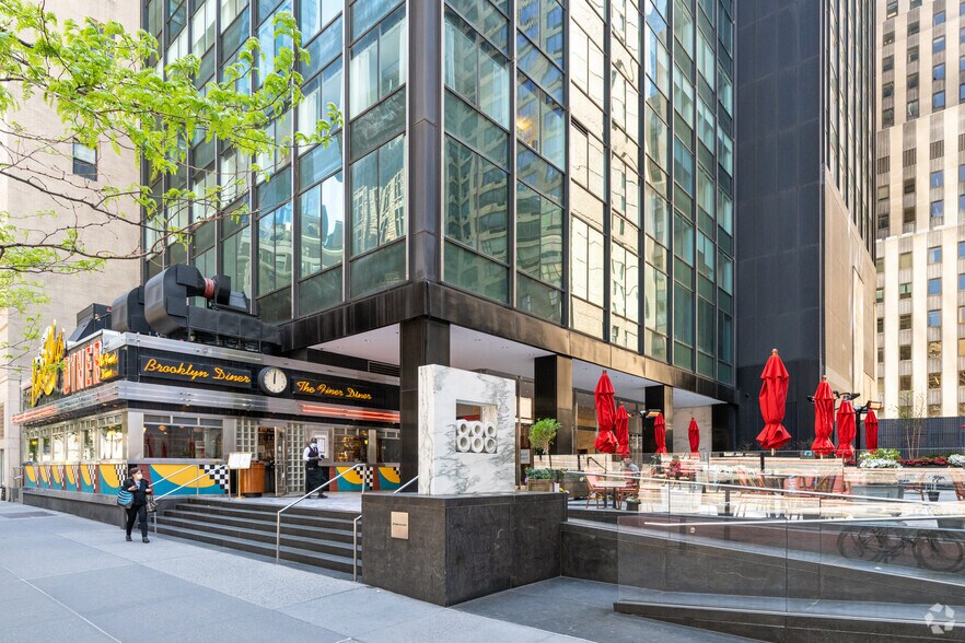 More Photos Of 888 7th Ave, New York Office For Lease