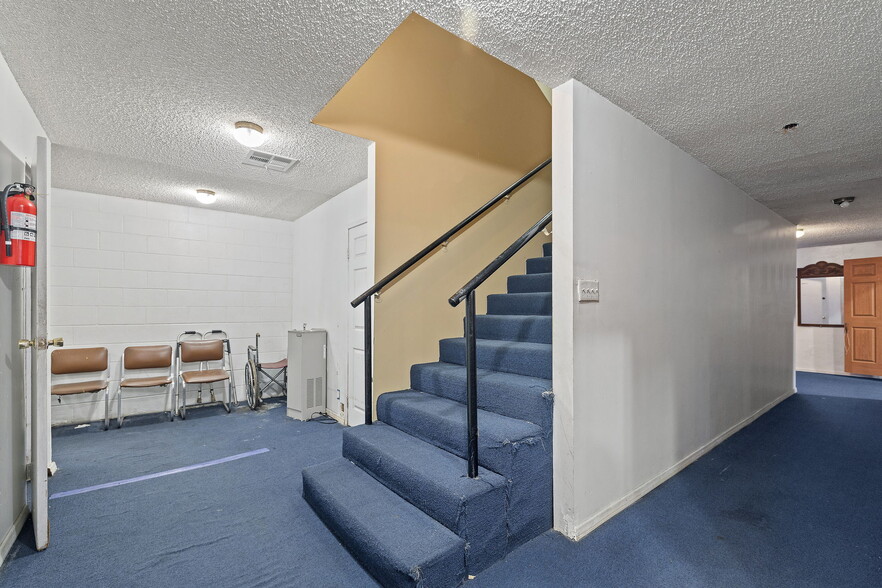 More Photos Of 10527 Compton Ave, Los Angeles Religious Facility For Sale
