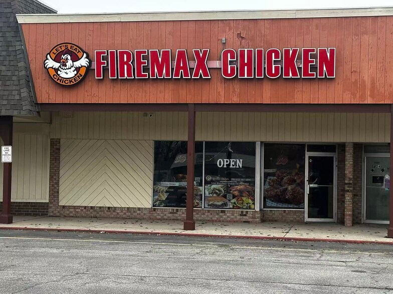 More Photos Of 5400 Broadway, Merrillville Unknown For Lease