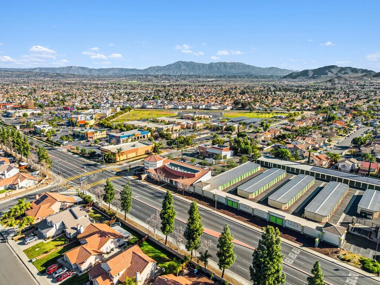 More Photos Of 25025 Red Maple Ln, Moreno Valley General Retail For Sale