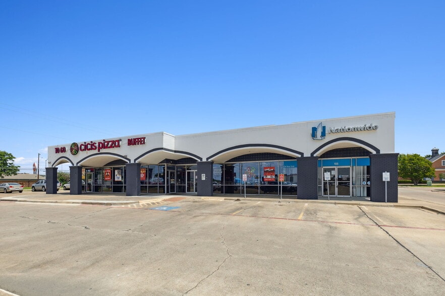 More Photos Of 6300 Samuell Blvd, Dallas Unknown For Lease