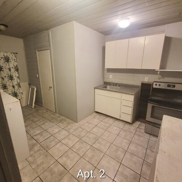 More Photos Of 3882 Washington Ave, Le Grand Apartments For Sale