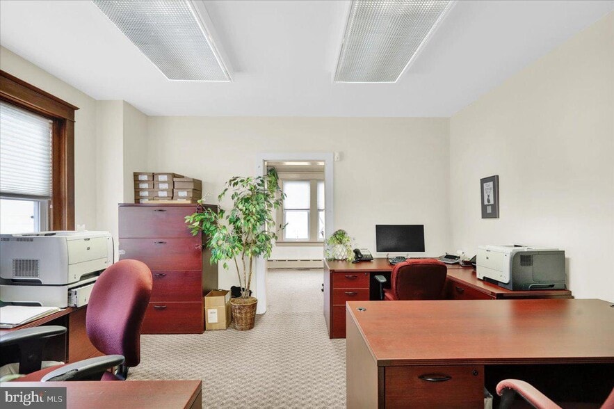 More Photos Of 325 E Lancaster Ave, Reading Office Residential For Sale