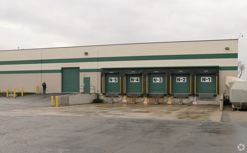 More Photos Of 7036 S High Tech Dr, Midvale Warehouse For Lease