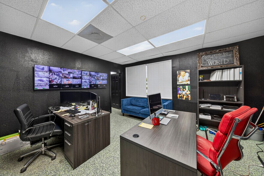 More Photos Of 1090 S 56th Ave, Hollywood Auto Repair For Sale